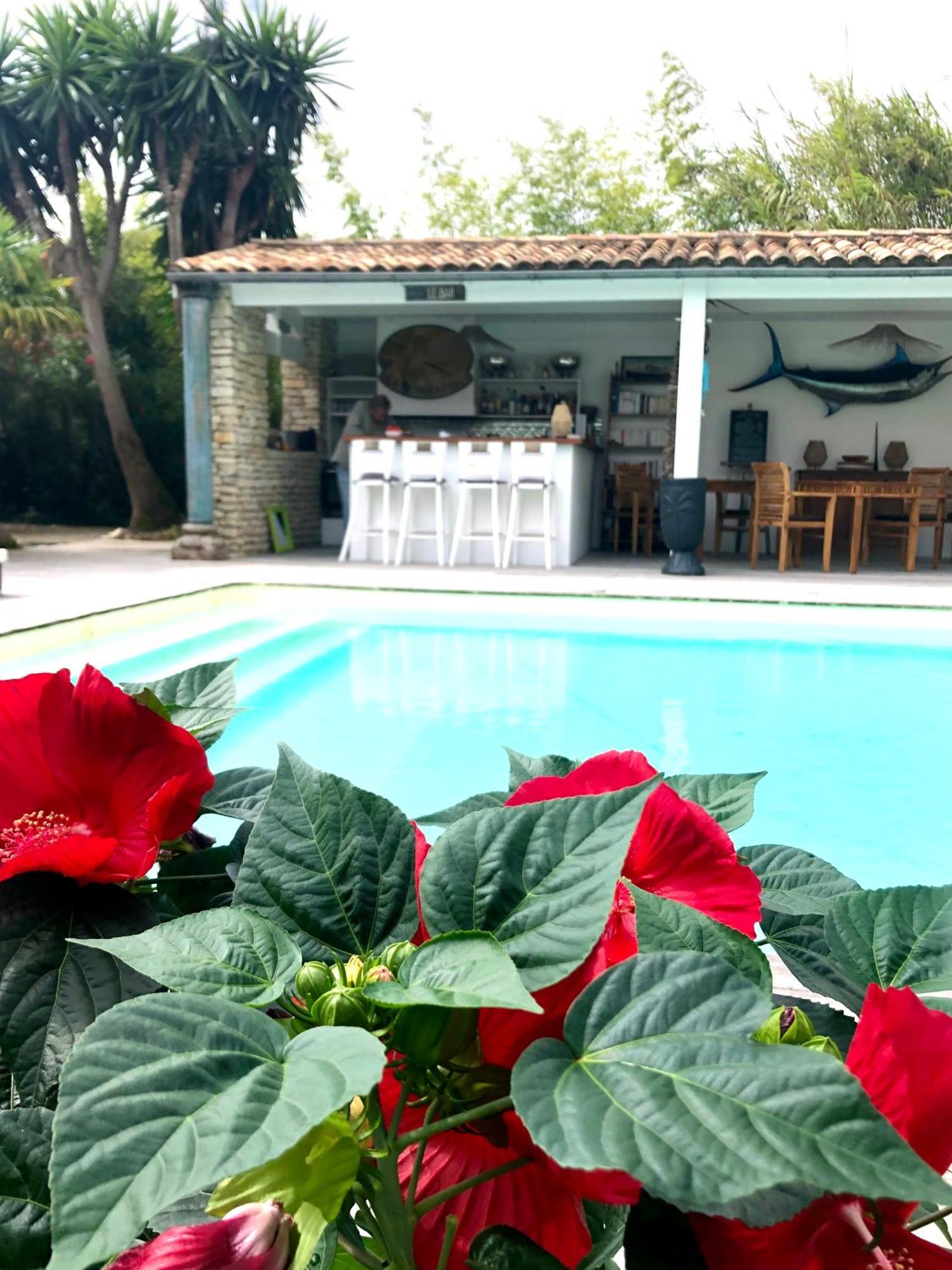 Le Jardin Des Portes Acomodação com café da manhã Les Portes-en-Re Exterior foto